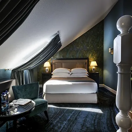 Rotary - Mgallery 4*